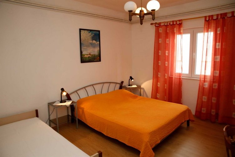 Apartment Arapov A4+1